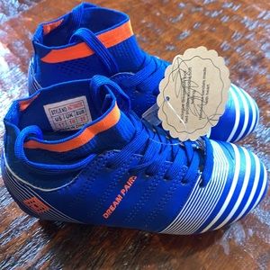 Boys Soccer Cleats. Size 11. NWT